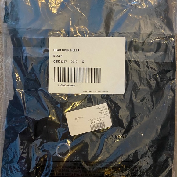 Flirty, Fun Free People Head Over Heels Top - Picture 9 of 9